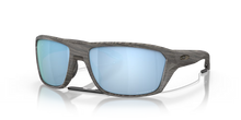 Load image into Gallery viewer, Oakley Split Shot Woodgrain Sunglasses