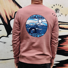 Load image into Gallery viewer, Rock of the birds - Peach Sweater
